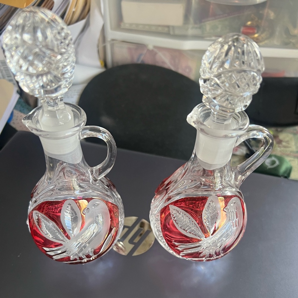 Red Hofbauer byrdes Bird Glass Cruets Set of 2